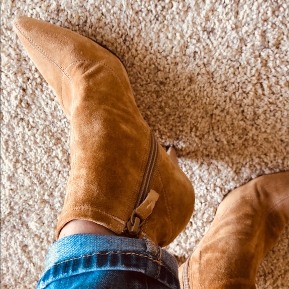 Alice & Olivia Booties - Picture 4 of 8